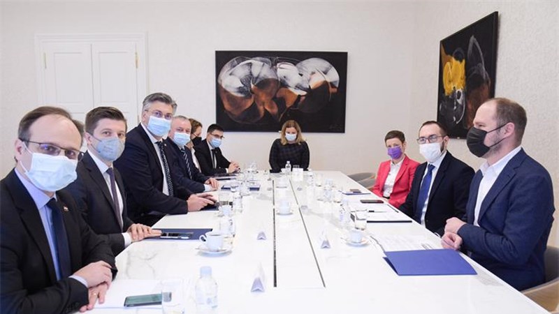 Gov't supports Zagreb's development projects, PM says after talks with mayor
